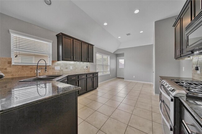 Building Photo - 3602 Goldleaf Trail Dr
