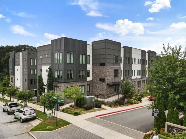 Building Photo - 388 Pratt Dr SE