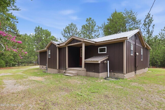 Building Photo - 3156 Reservation Rd