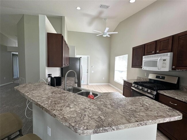 Building Photo - 30747 Burleigh Dr