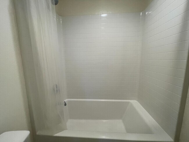 Building Photo - 5-Bedroom Home, Including In-Law Suite, in...