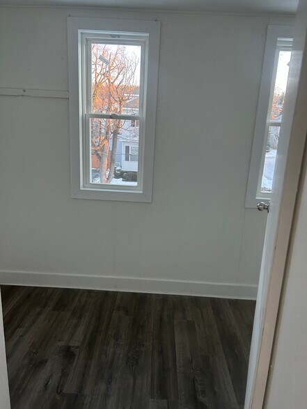 Building Photo - 1908 Butterfield Ave