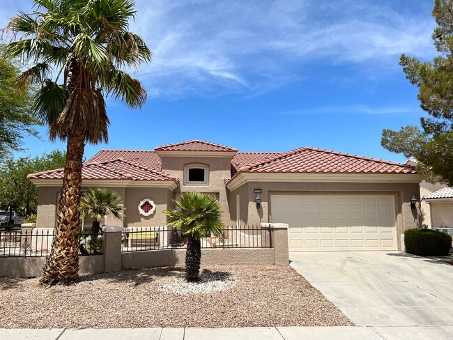 Building Photo - Sun City Summerlin 55+ Community