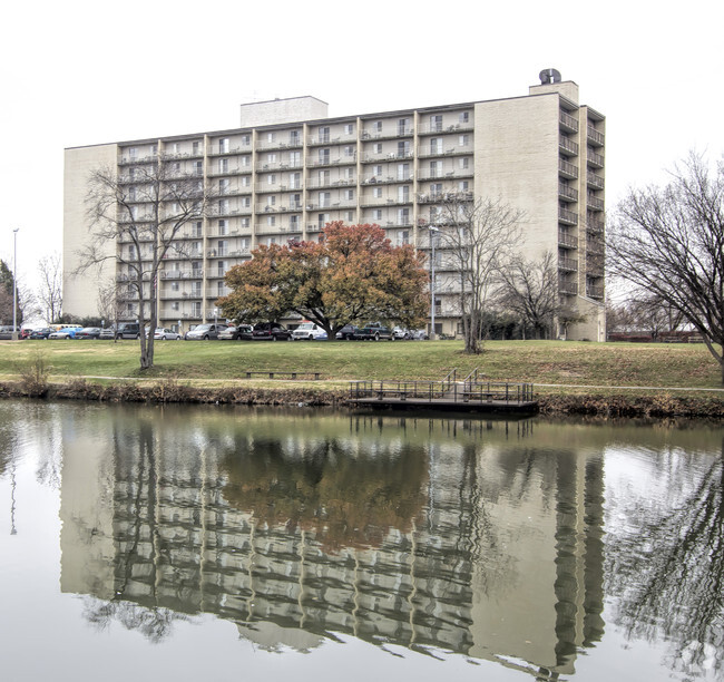 Building Photo - Grandview Tower Apartments