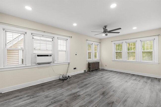 Building Photo - 508 River Ave