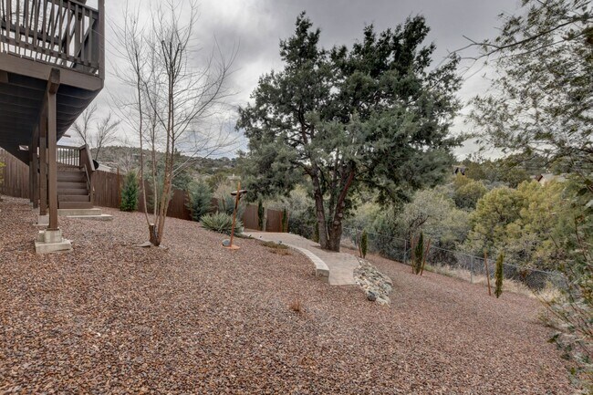 Building Photo - Beautiful Home for Rent in Prescott!