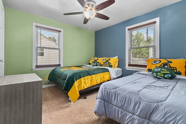 Building Photo - 2 Bedroom House in Green Bay