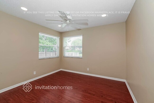 Building Photo - 22201 Collington Dr