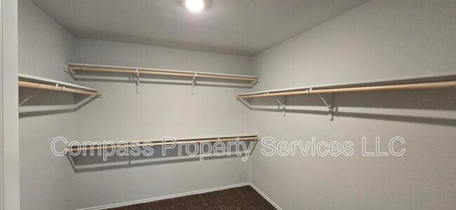 Building Photo - 11212 Raider Dr