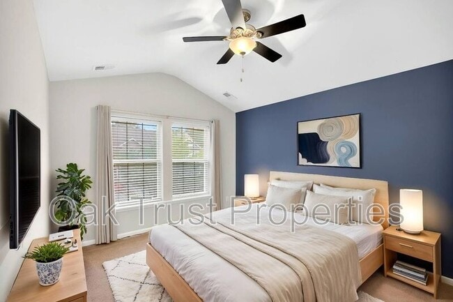 Building Photo - 854 Bibury Ct