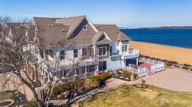 Building Photo - 76 Raritan Reach Rd