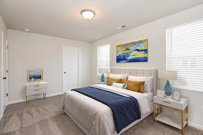 Building Photo - 7289 Bellacroft Dr