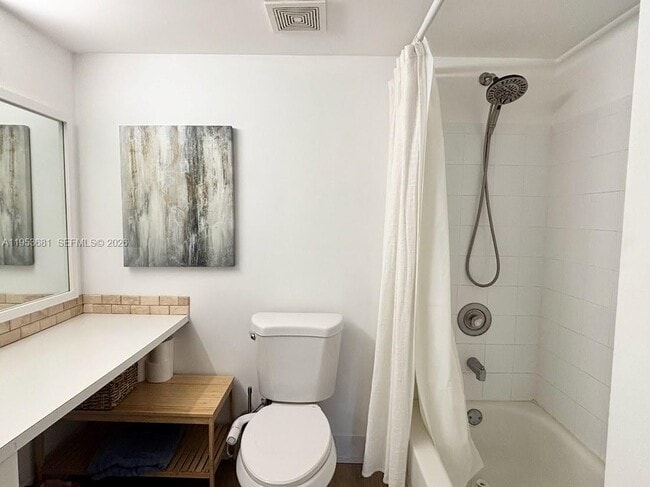 Building Photo - 460 S Park Rd