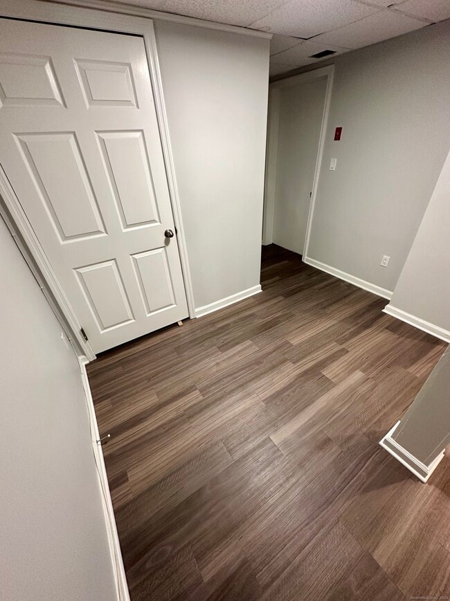 Building Photo - 10 Haviland St