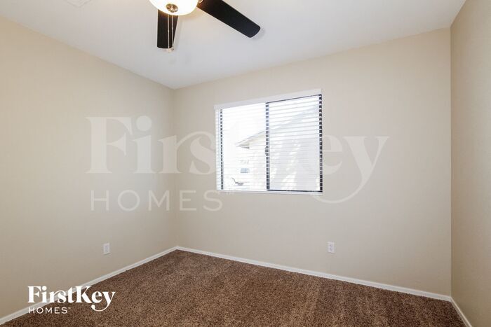 Building Photo - 2733 W Villa Rita Dr