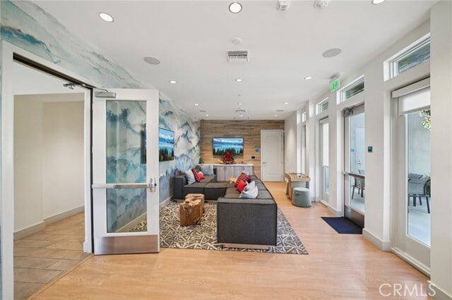 Building Photo - 11048 Luminate Dr