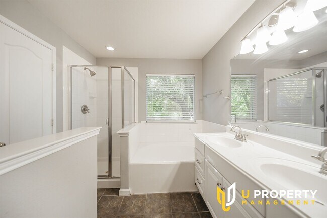 Building Photo - One-story 3B2B in Stonebridge Ranch