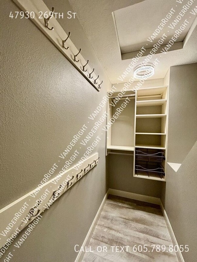 Building Photo - 47930 269th St