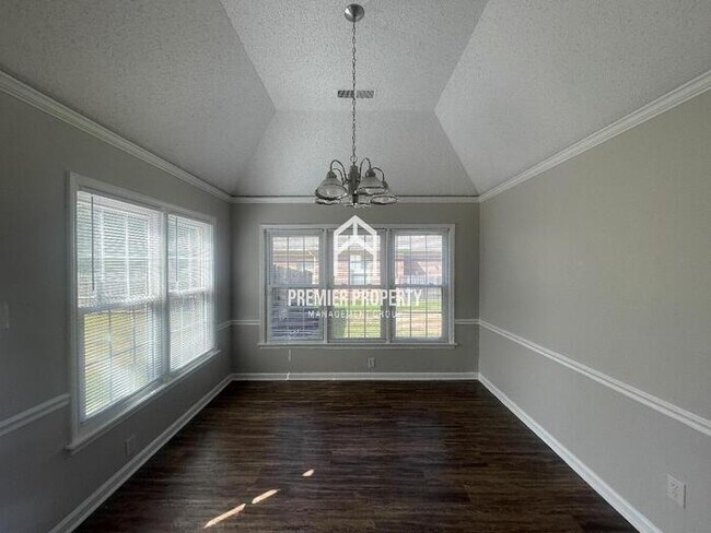 Building Photo - 1585 Wood Farms Dr