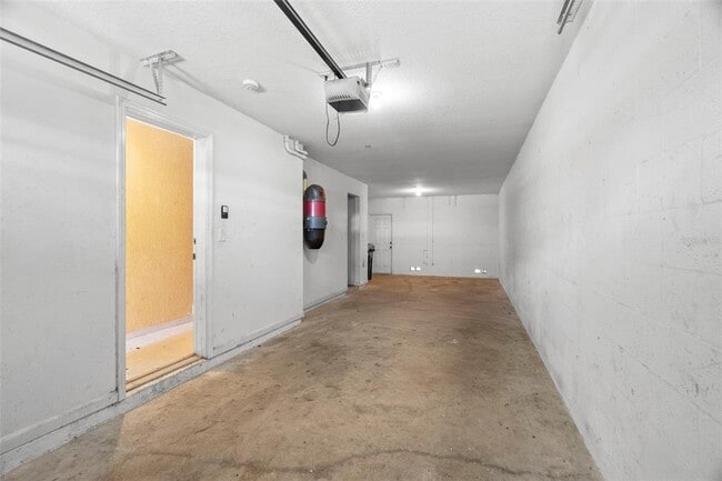 Building Photo - 4817 Tuscan Loon Dr