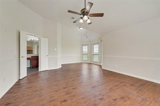 Building Photo - 10044 Dorsett Dr