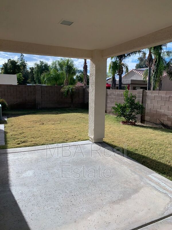 Building Photo - 16824 N 63rd St