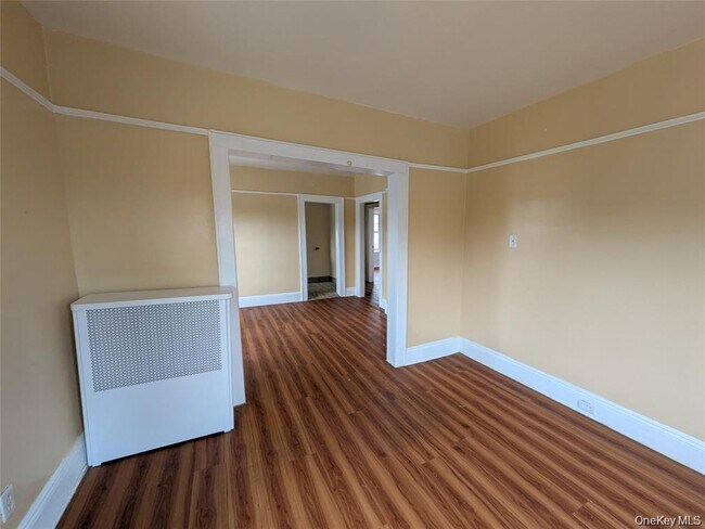 Building Photo - 257-15 148th Ave