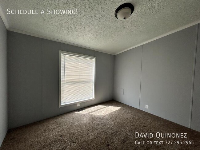 Building Photo - 2737 W Washington Center Rd