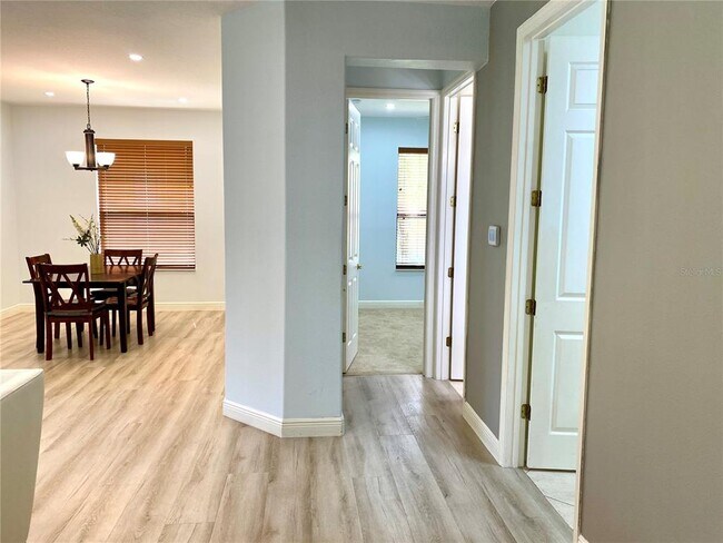 Building Photo - 167 Los Gatos Pl