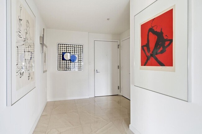 Building Photo - 550 Okeechobee Blvd