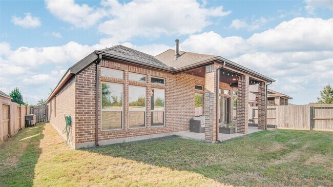 Building Photo - 29006 Crystal Rose Ln