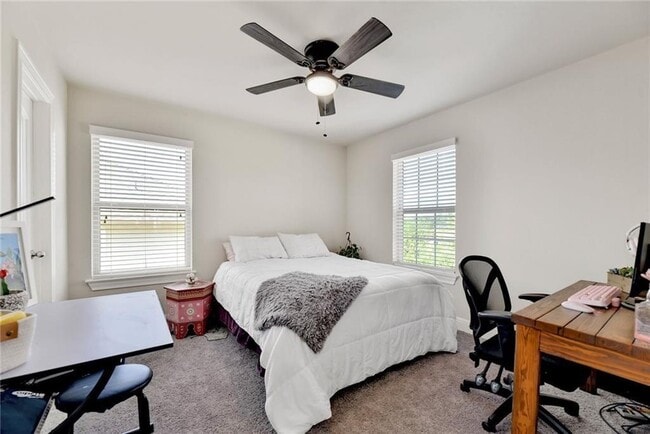 Building Photo - 16005 Cinca Terra Dr