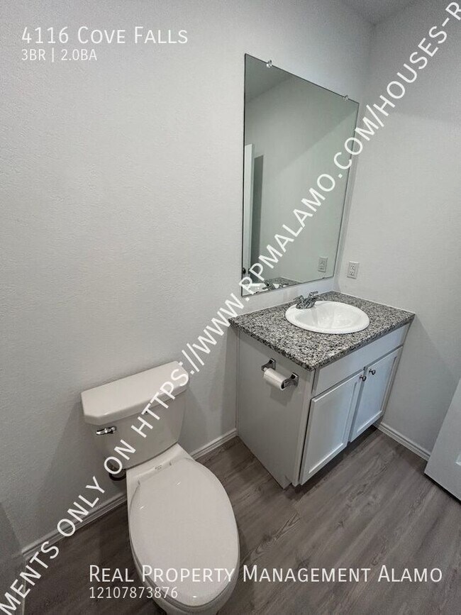 Building Photo - 4116 Cove Fls