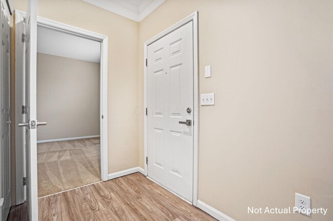 Building Photo - 5080 Vail Pine Pl