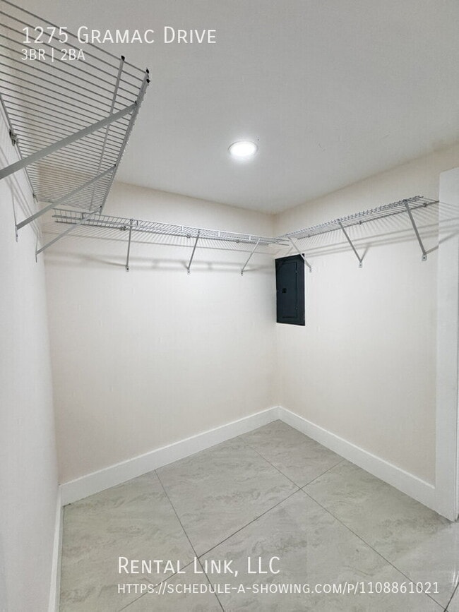 Building Photo - 1275 Gramac Dr