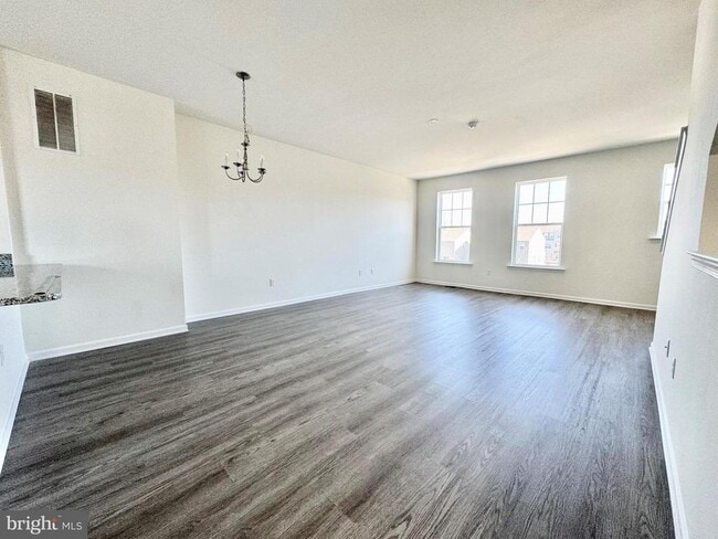 Building Photo - 43 Tyndall Trl