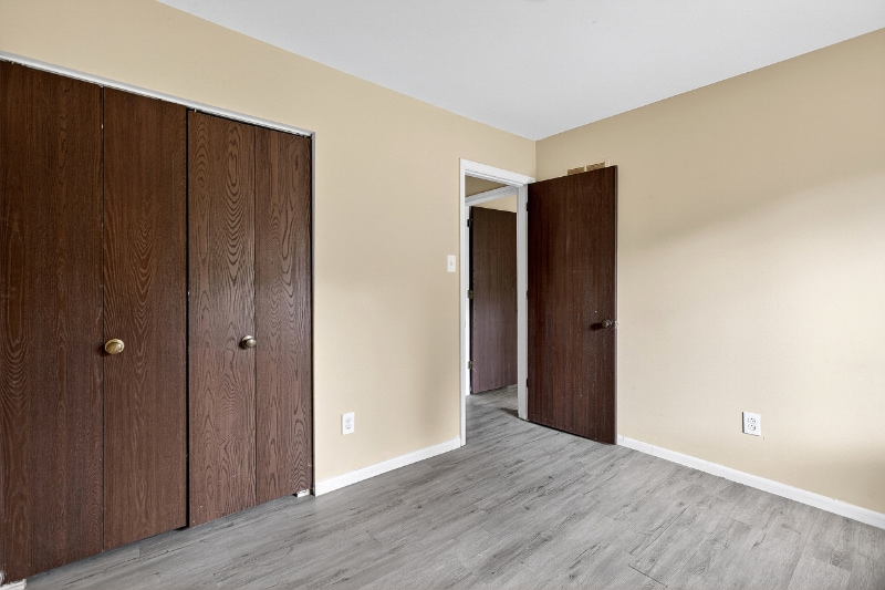 Building Photo - 5403 Doral Dr