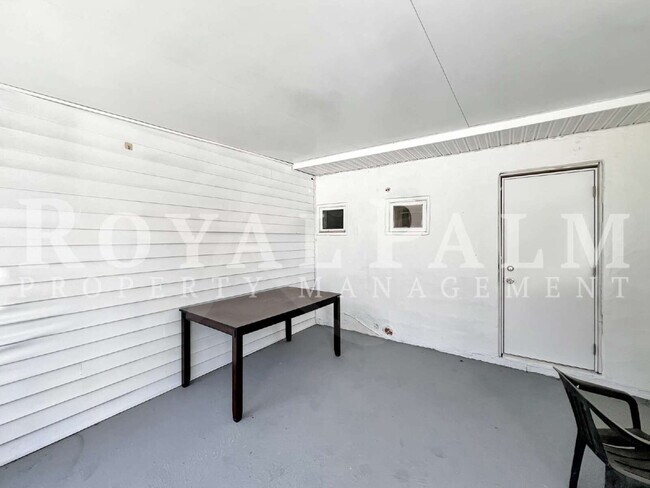 Building Photo - Coastal Comfort Meets Everyday Living – 1BR Home in Bokeelia – 1 Month Free on Unit 3!