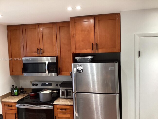 Building Photo - 15330 SW 106th Terrace