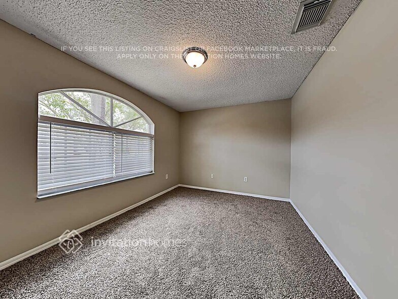 Building Photo - 16624 SW 91st Terrace