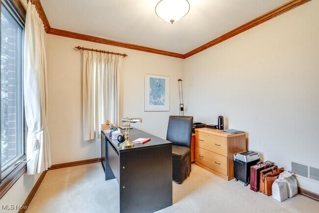 Building Photo - 4700 Barnsleigh Dr