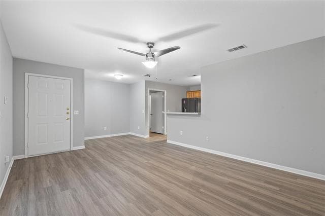 Building Photo - 925 Potomac Dr