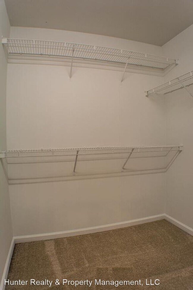 Building Photo - 3 br, 2.5 bath House - 2535 Wynbrook Drive