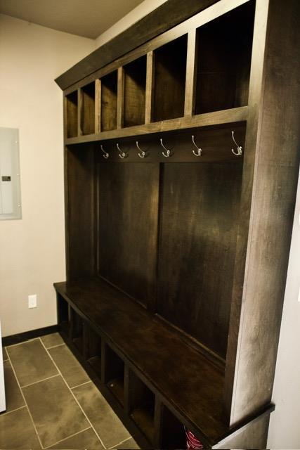 Building Photo - 705 S Jenkins Ave