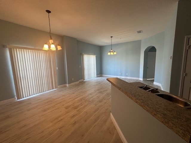 Building Photo - 6608 S Goldenrod Rd