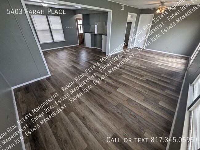 Building Photo - 5403 Farah Pl
