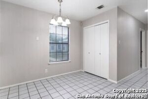 Building Photo - 927 W Formosa Blvd