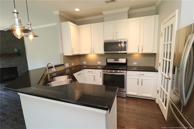 Building Photo - 689 Wickham Ridge Rd