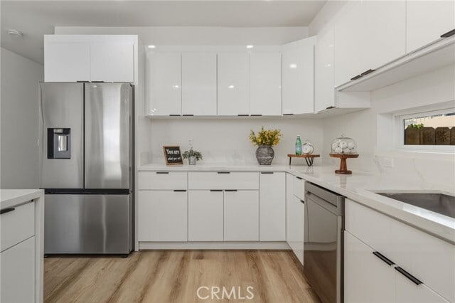 Building Photo - 2536 Cotner Ave