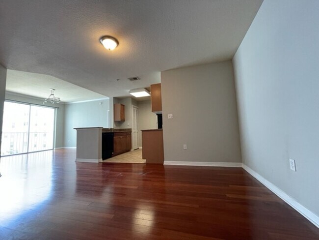 Building Photo - 700 S Harbour Island Blvd